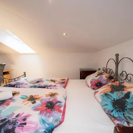 In With Sea View, Balcony, Air Conditioning, Wifi 5025-2