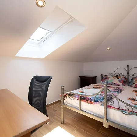 In With Sea View, Balcony, Air Conditioning, Wifi 5025-2 Ika